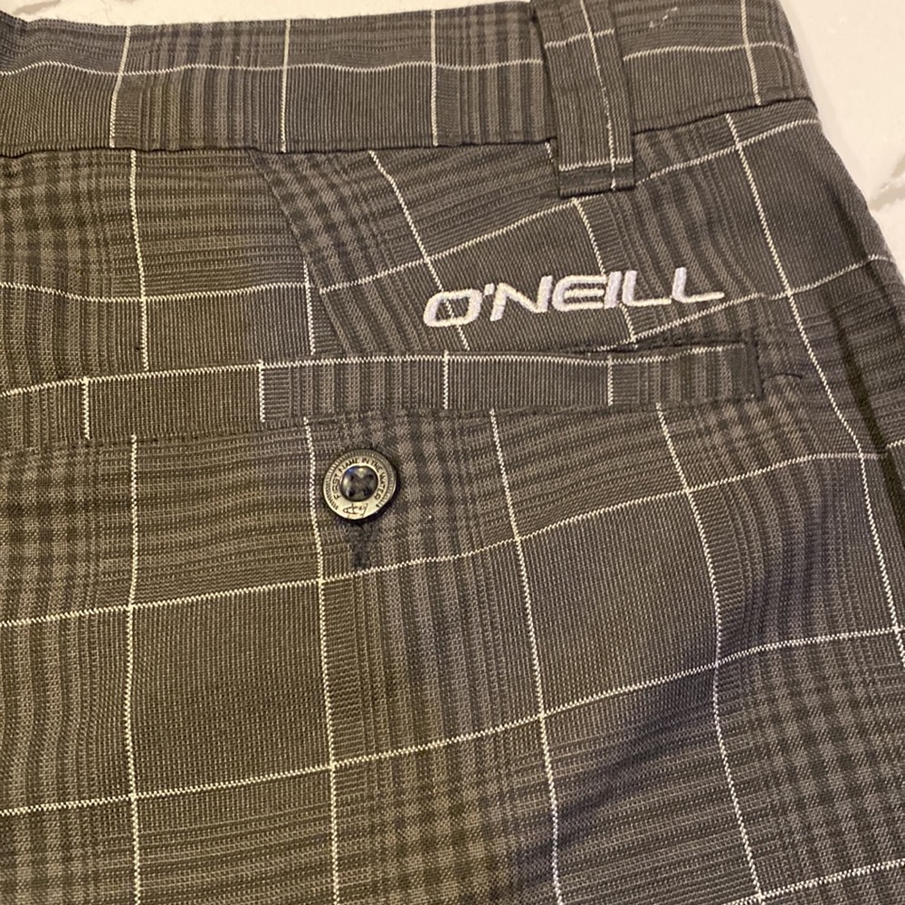 O’Neill Golf Shorts Size 34 - Picture 7 of 9